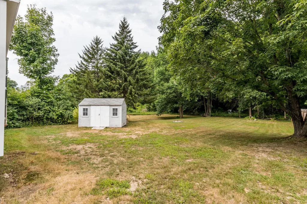 22 Eaton Drive Buxton ME 04093