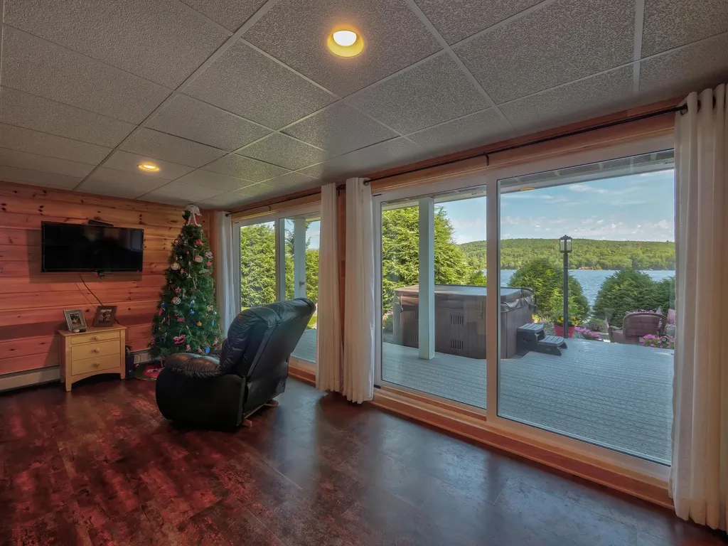653 Nicolin Road Ellsworth ME 04605