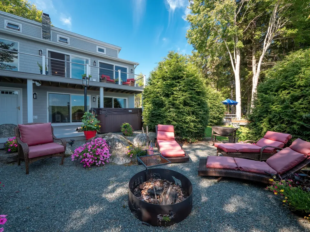 653 Nicolin Road Ellsworth ME 04605