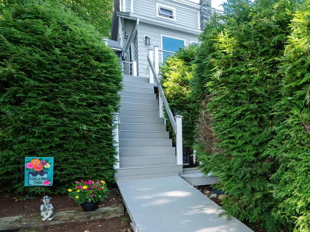 653 Nicolin Road Ellsworth ME 04605