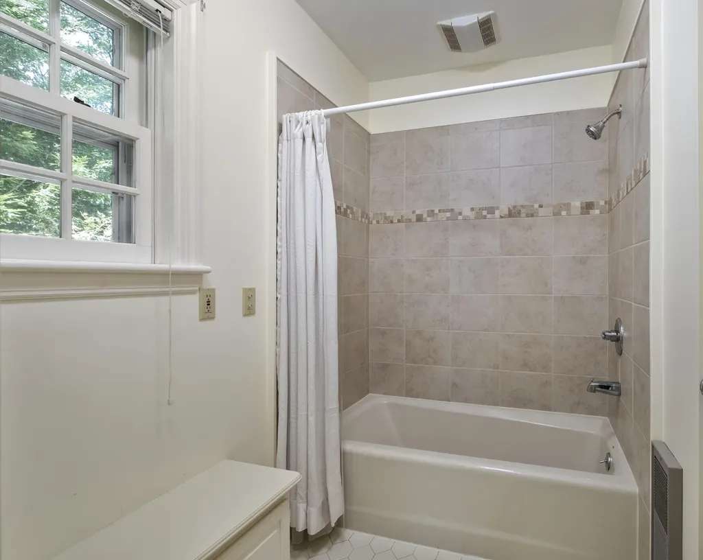 184 E Fork Road Camden ME 04843