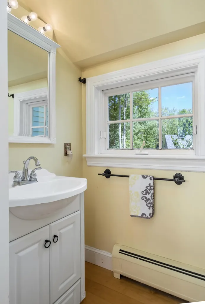 184 E Fork Road Camden ME 04843