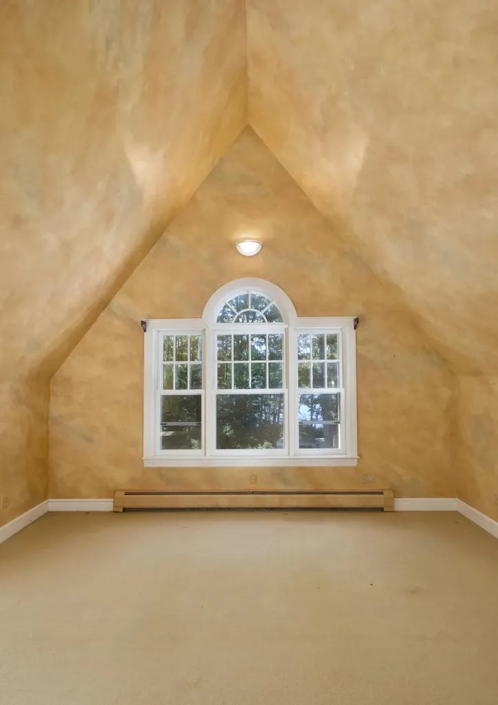 184 E Fork Road Camden ME 04843
