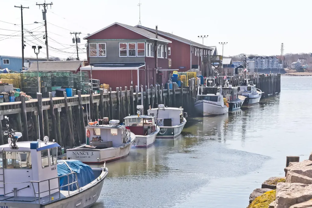 411 Chandlers Wharf Portland ME 04101