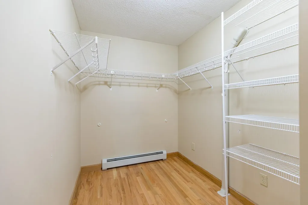 1 Julias Way Brunswick ME 04011