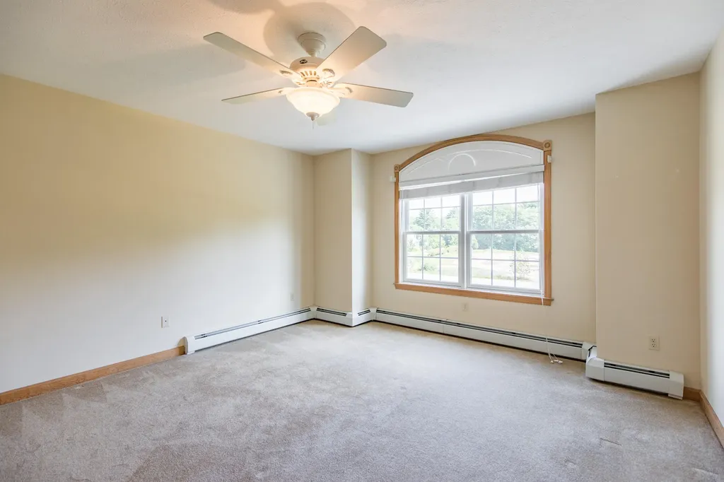 1 Julias Way Brunswick ME 04011