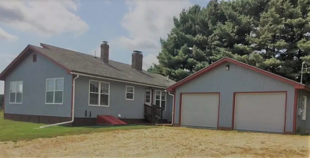 25 Rome Road Mercer ME 04957