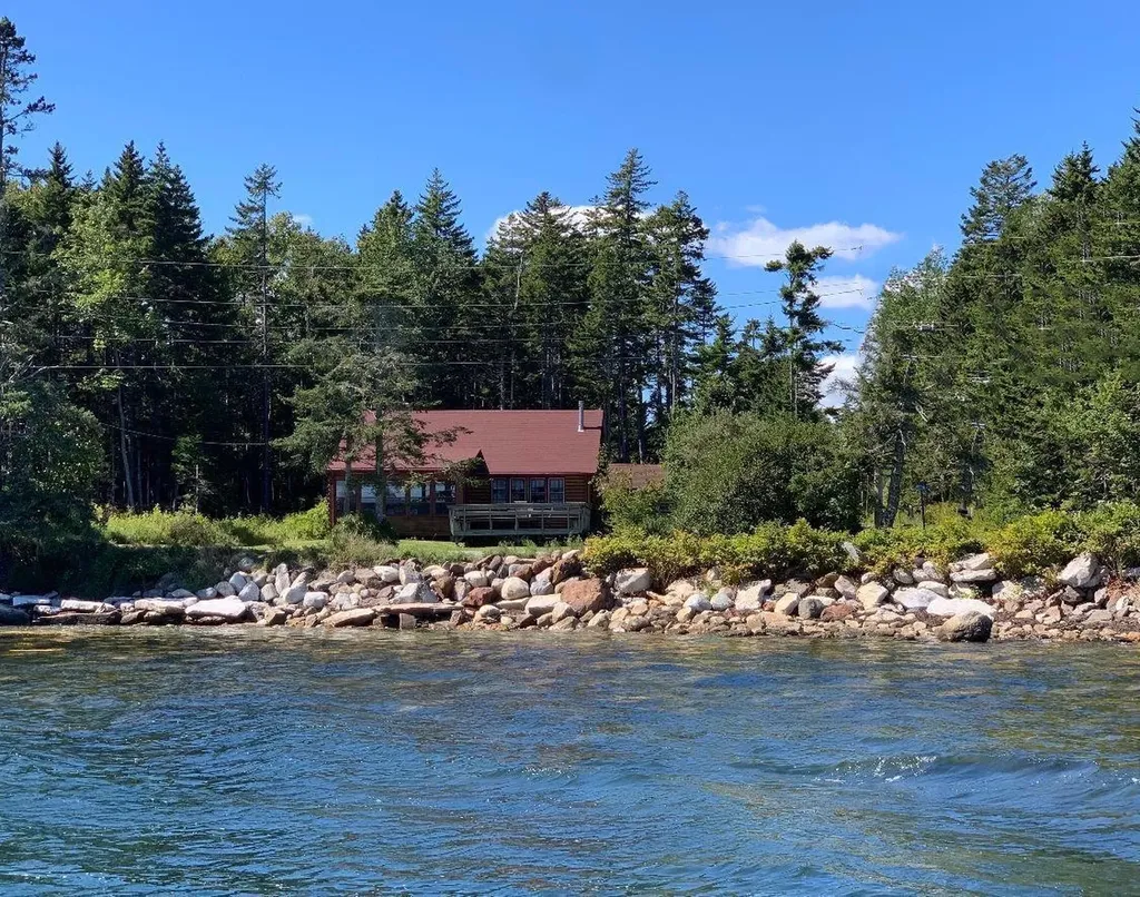 448 Martin Point Road Friendship ME 04547