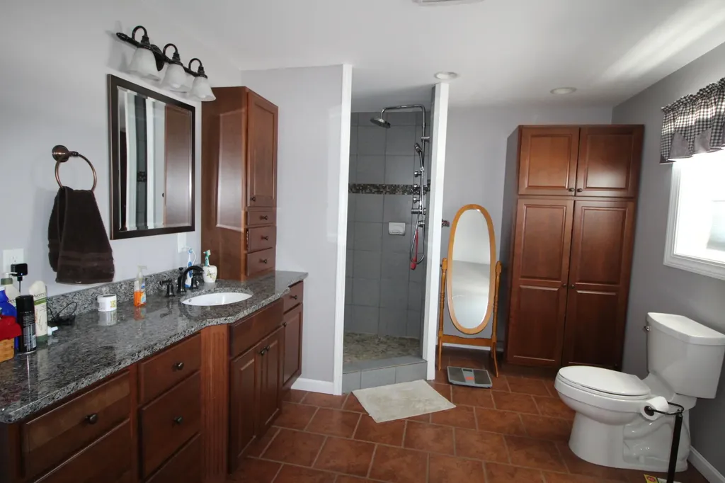 1076 Salem Road Freeman Twp ME 04983