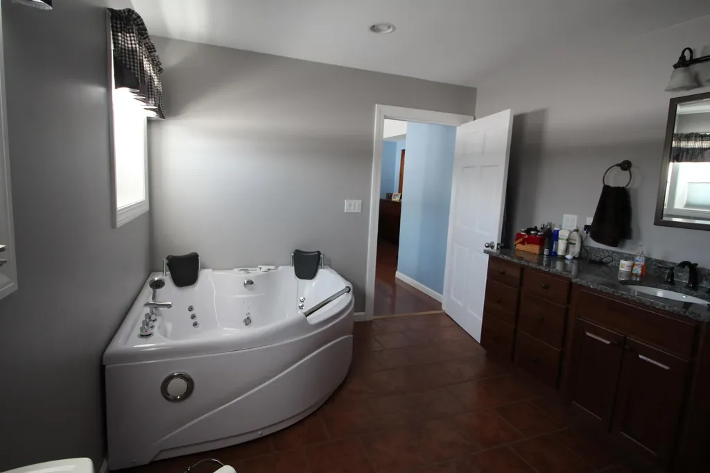 1076 Salem Road Freeman Twp ME 04983