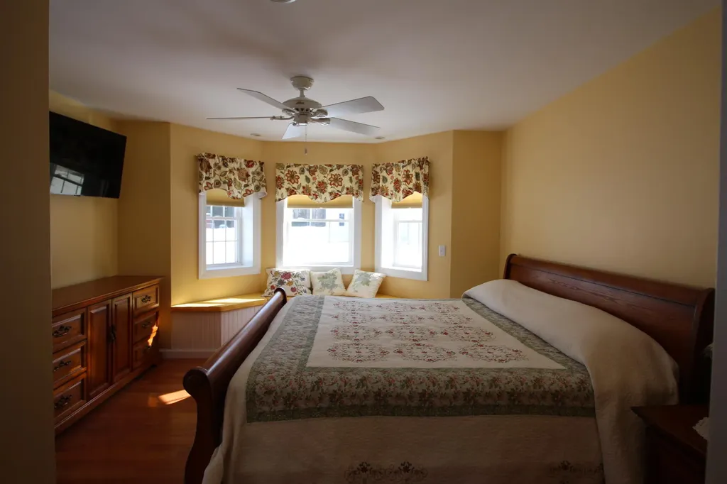 1076 Salem Road Freeman Twp ME 04983