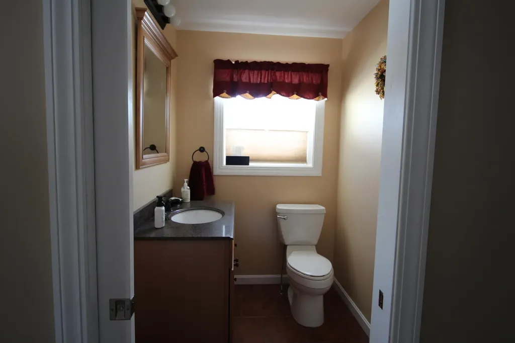 1076 Salem Road Freeman Twp ME 04983