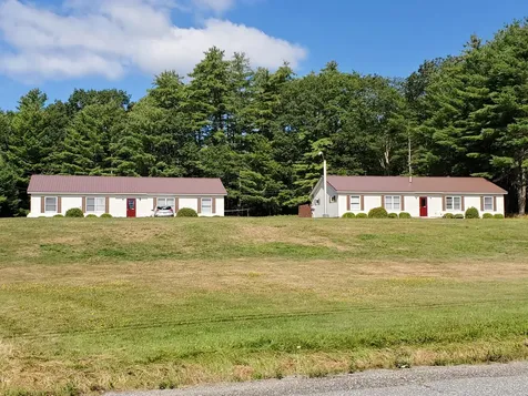 14 Spring Road Augusta ME 04330