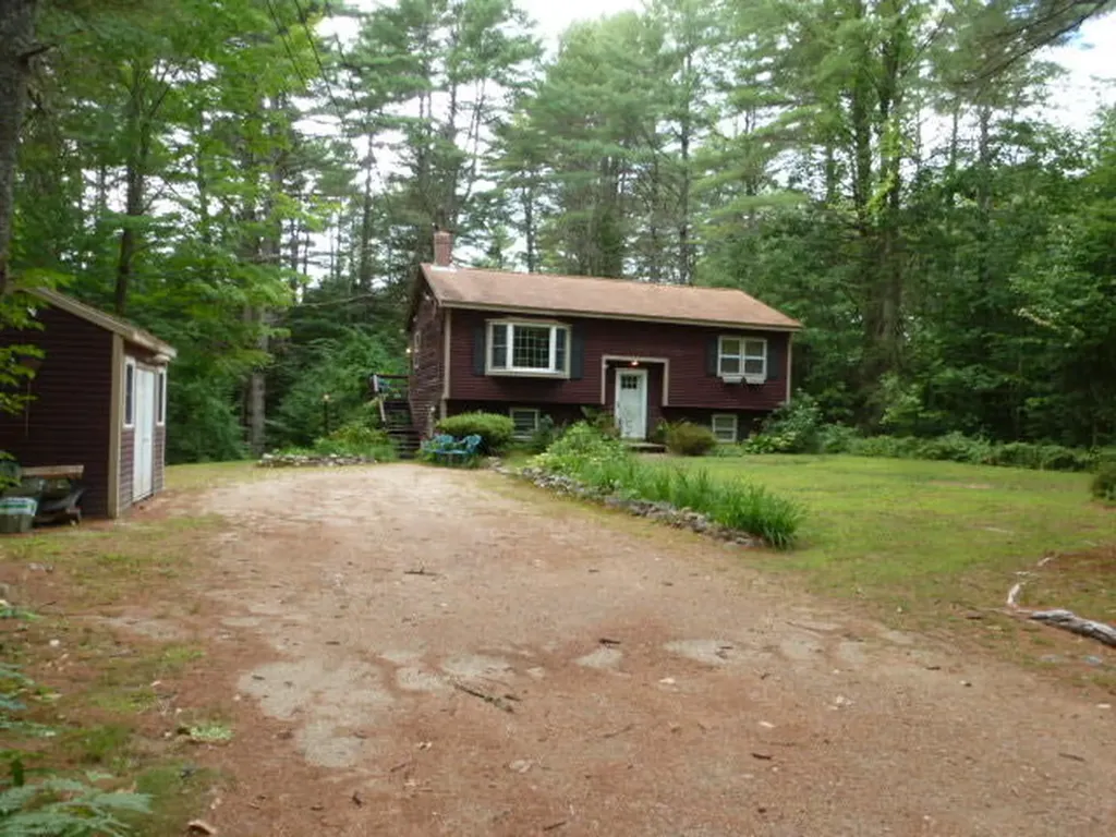 48 North Road Bridgton ME 04009