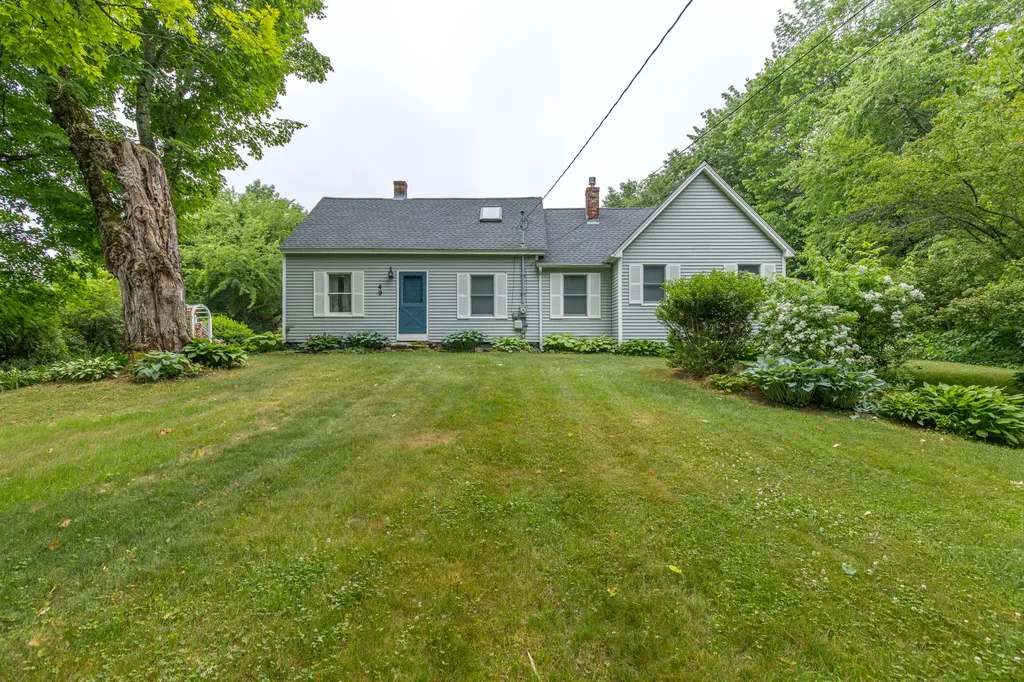 49 Shaws Mill Road Standish ME 04084