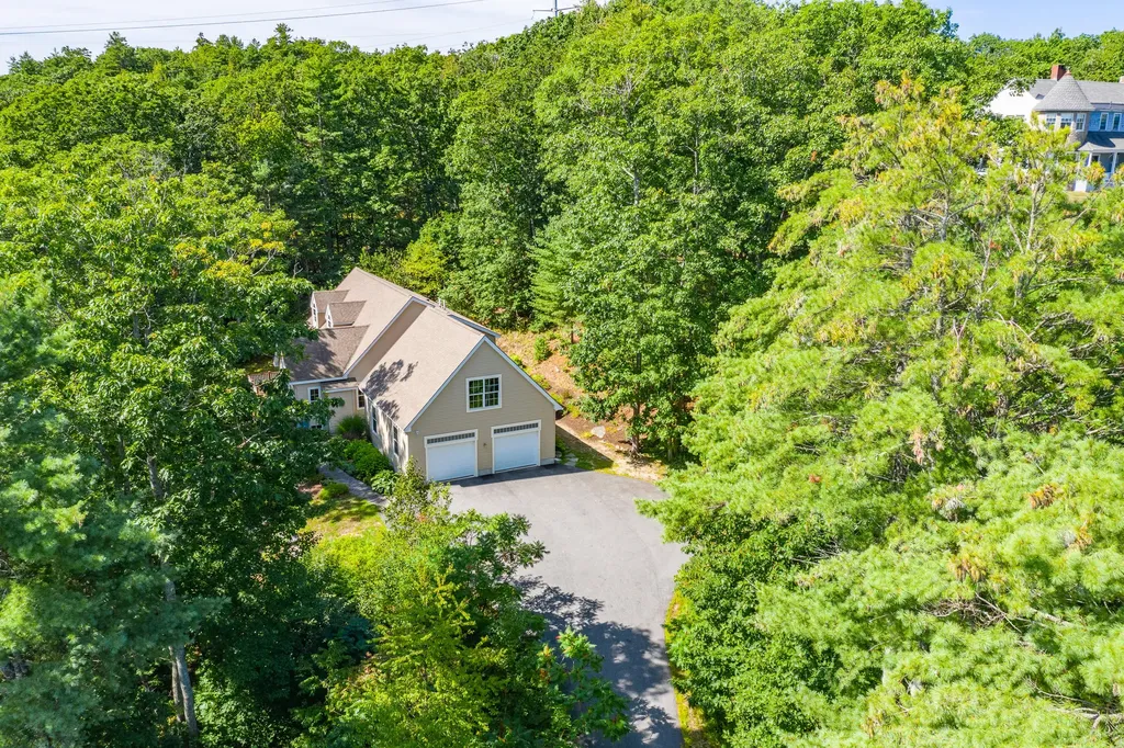 331 Lafayette Street Yarmouth ME 04096