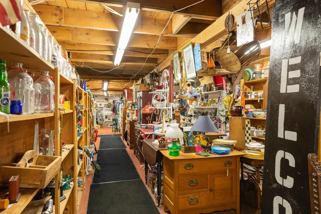 382 Skowhegan Road Fairfield ME 04937