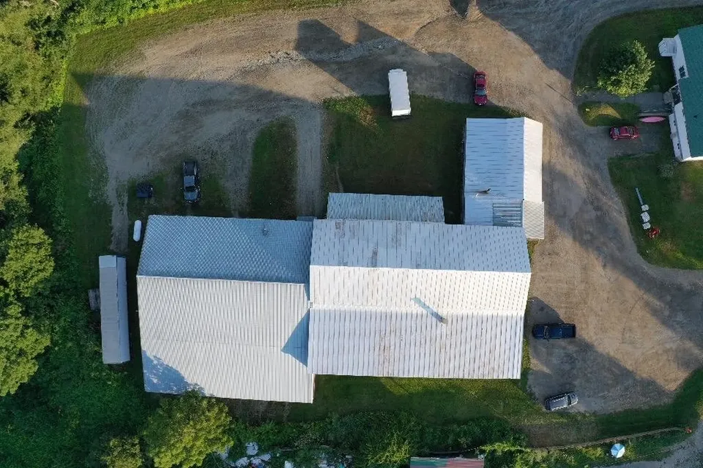382 Skowhegan Road Fairfield ME 04937