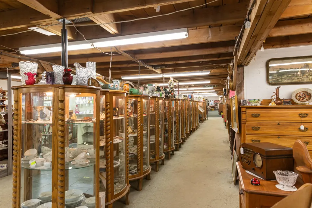 382 Skowhegan Road Fairfield ME 04937