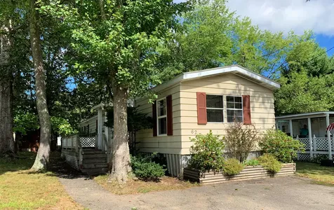 62 Caincrest Road York ME 03909
