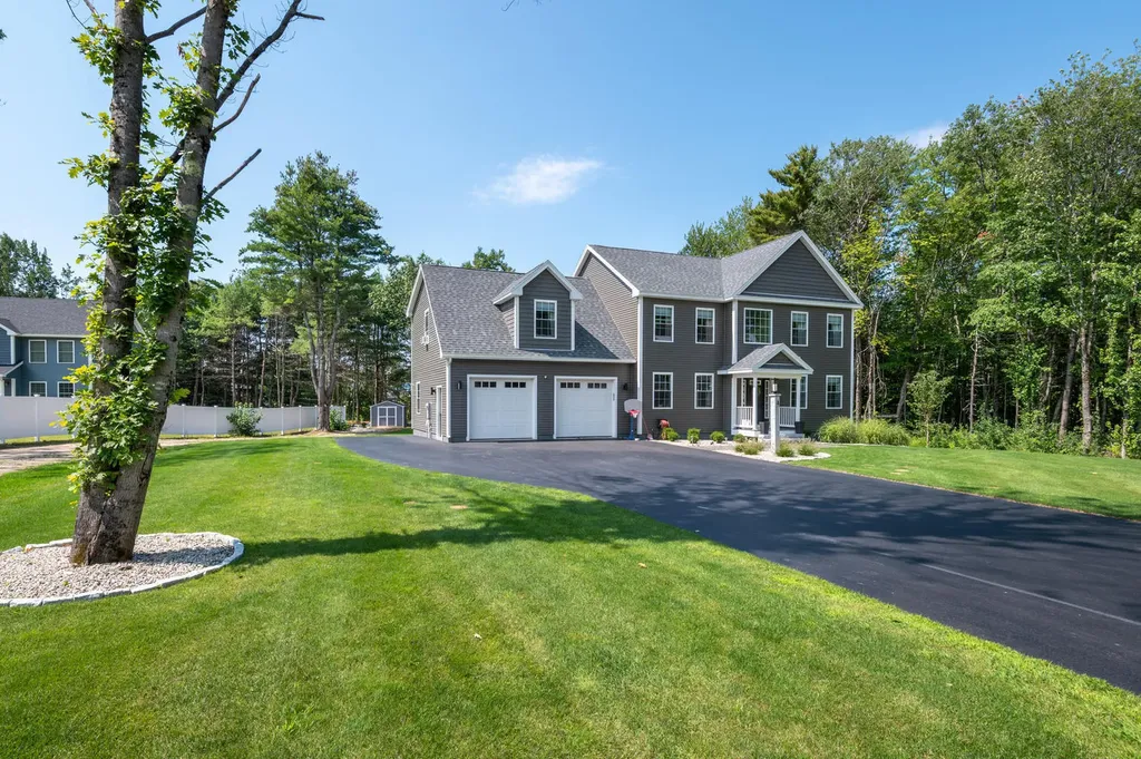 4 Apple Tree Lane Saco ME 04072