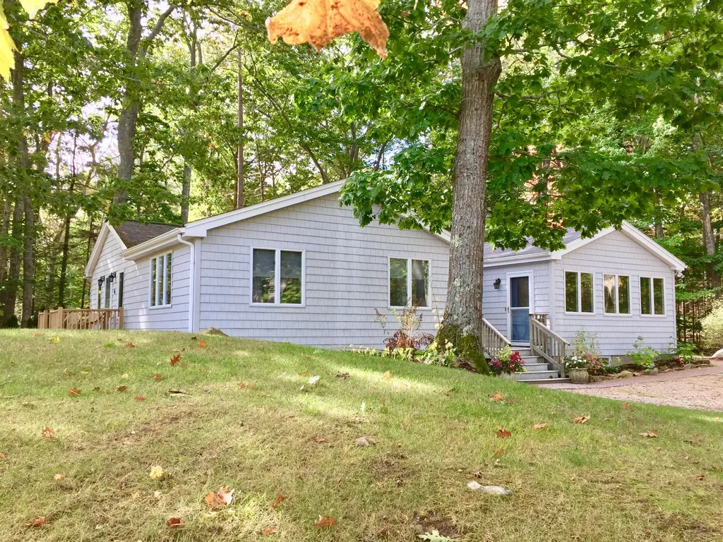326 Ocean Avenue Kennebunkport ME 04046