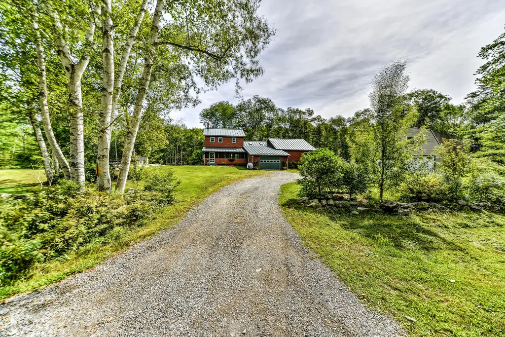 504 Fogler Road Bristol ME 04539