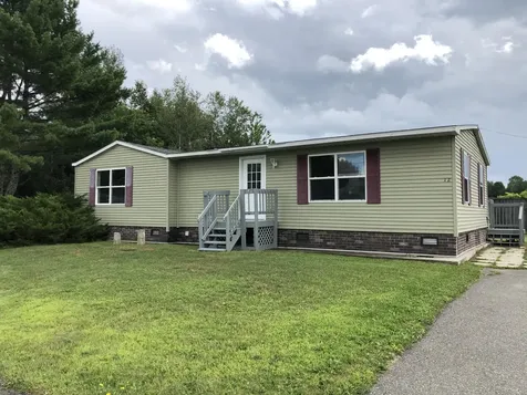 12 Bradstreet Road Vassalboro ME 04989