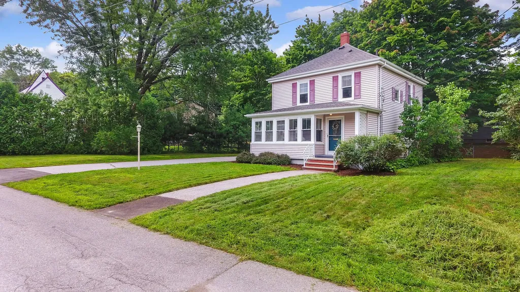 18 Princeton Street Bangor ME 04401