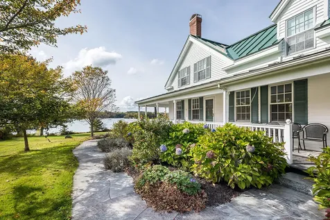 32 Hodgdon Cove Road Boothbay Harbor ME 04575