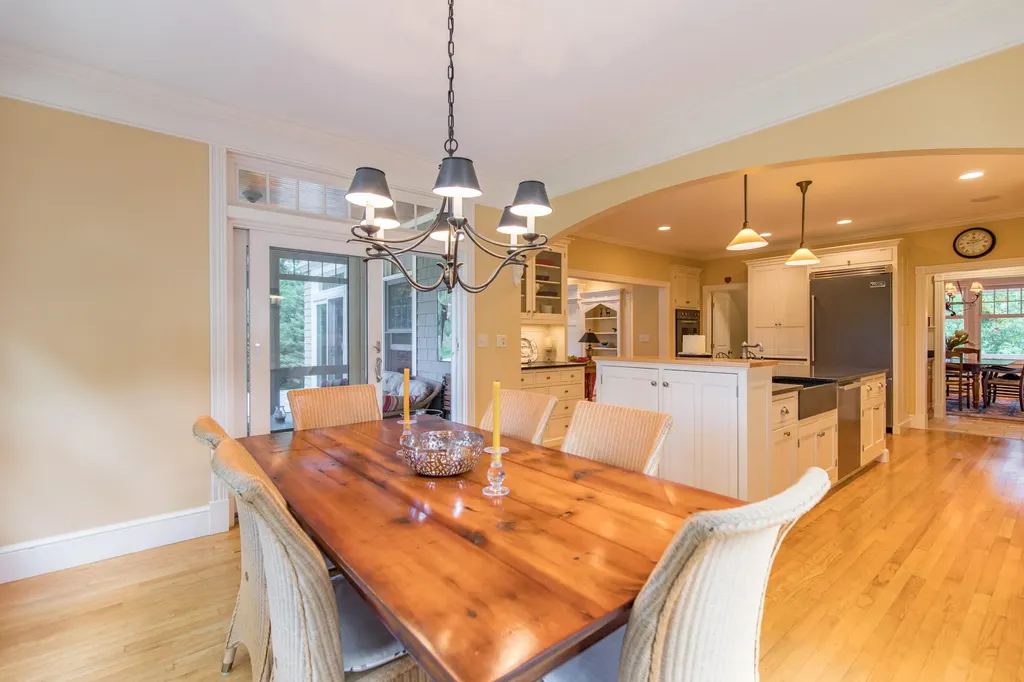 31 Wildwood Way Falmouth ME 04105