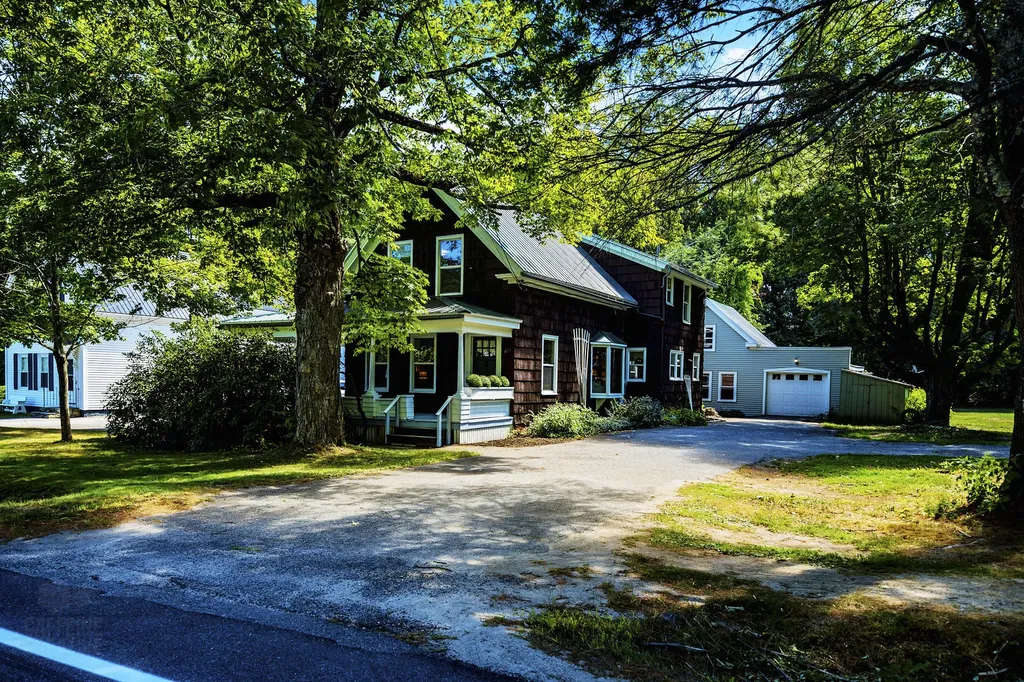 423 Northeast Road Standish ME 04084