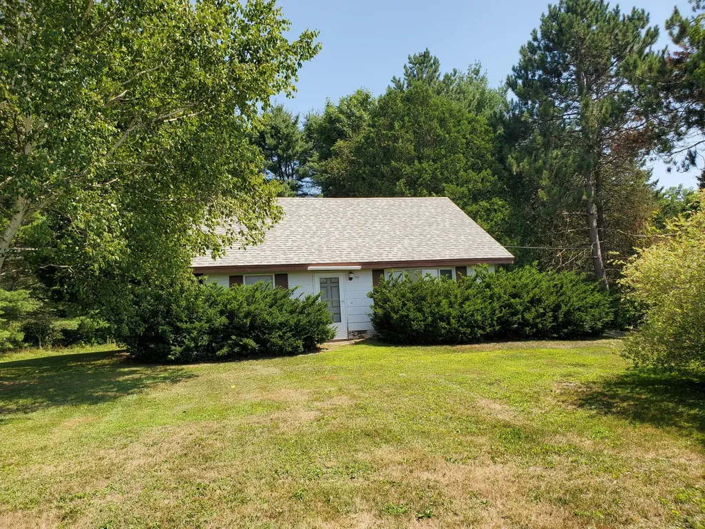 199 Williams Road Newport ME 04953