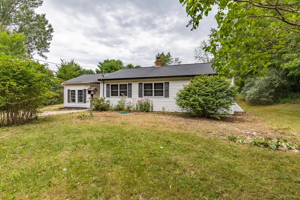 8 Weston Farm Road Harrison ME 04040