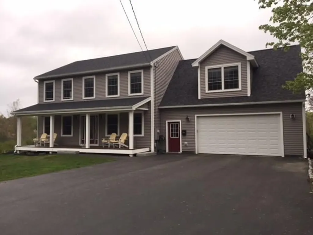39 Kineo Street Portland ME 04103