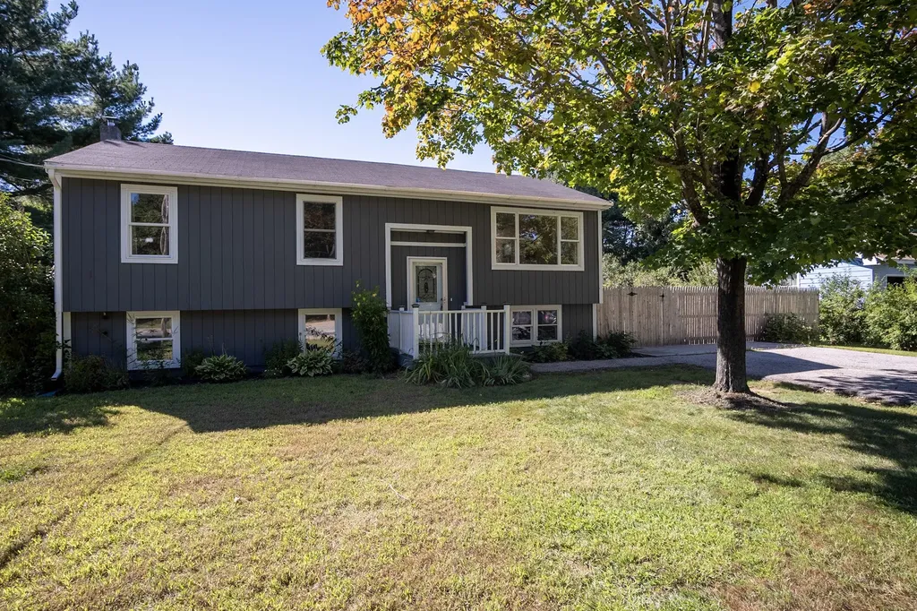 35 Mayall Road Gray ME 04039