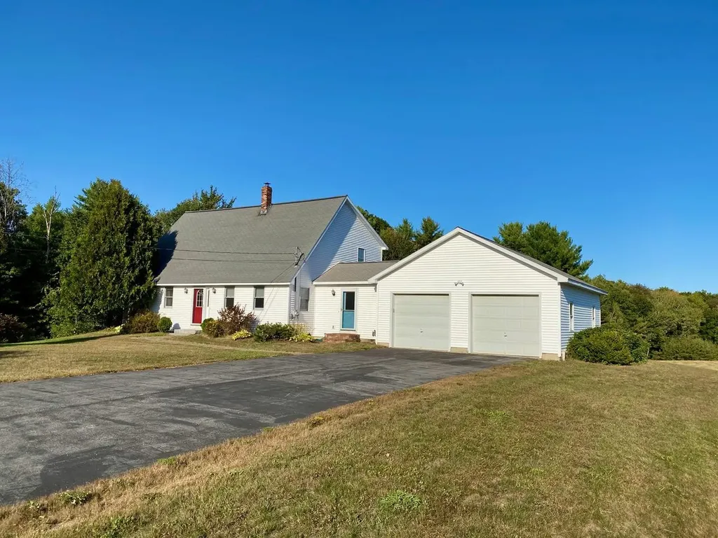 424 East Pond Road Jefferson ME 04348