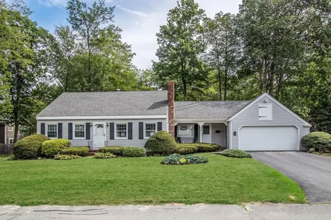 61 Pineloch Drive Portland ME 04103