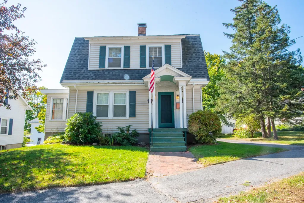 12 William Street Bangor ME 04401