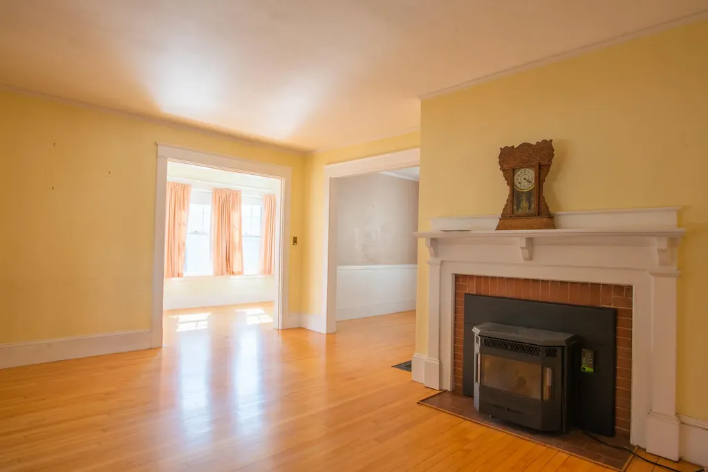 12 William Street Bangor ME 04401
