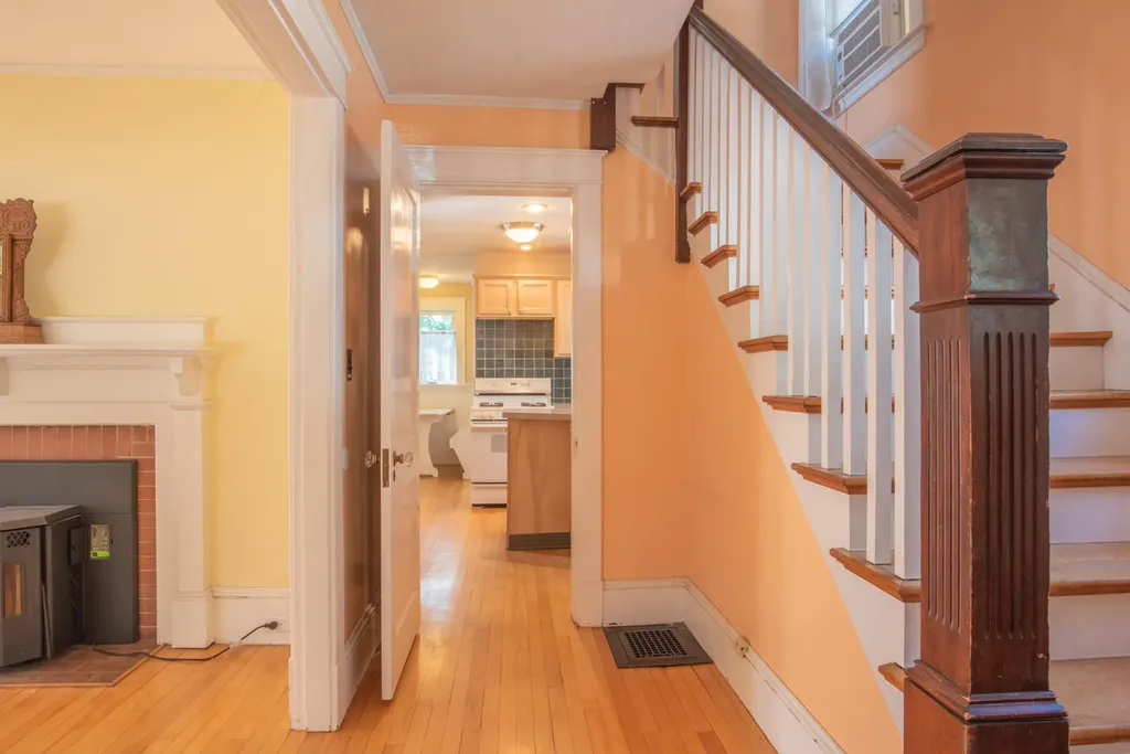 12 William Street Bangor ME 04401