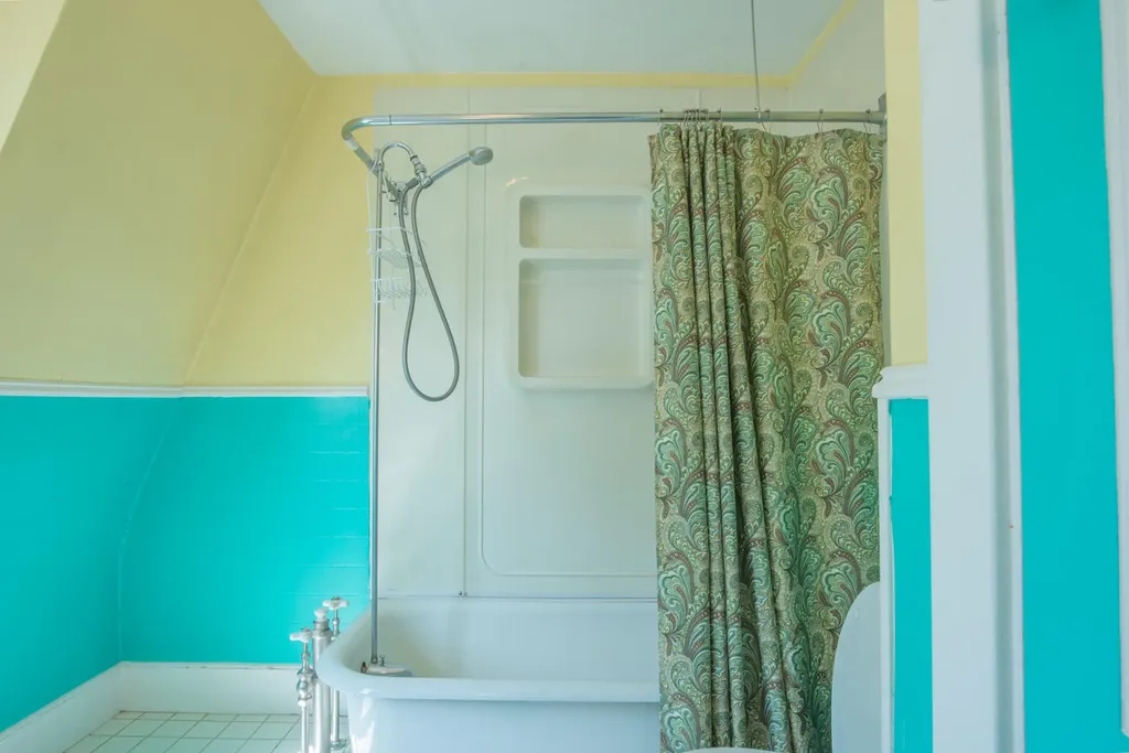 12 William Street Bangor ME 04401