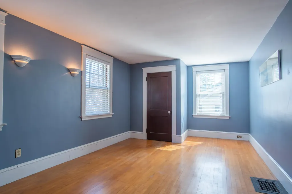 12 William Street Bangor ME 04401