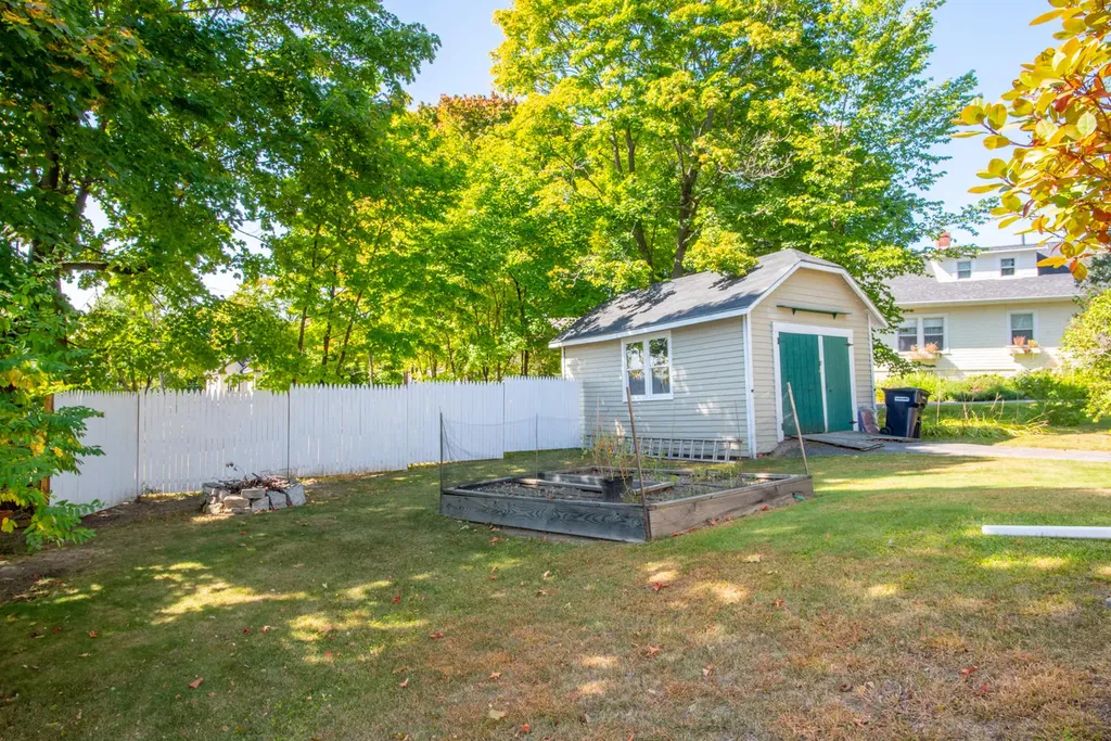 12 William Street Bangor ME 04401
