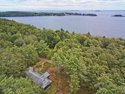 20 Wildwood Lane Rockport ME 04856