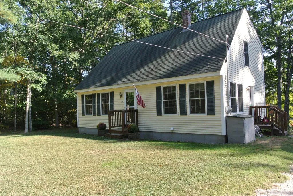 29 River Ridge Road Waterboro ME 04061