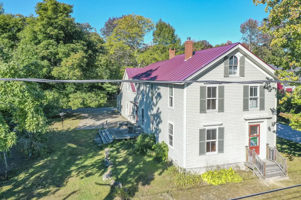 123 Cedar Street Belfast ME 04915