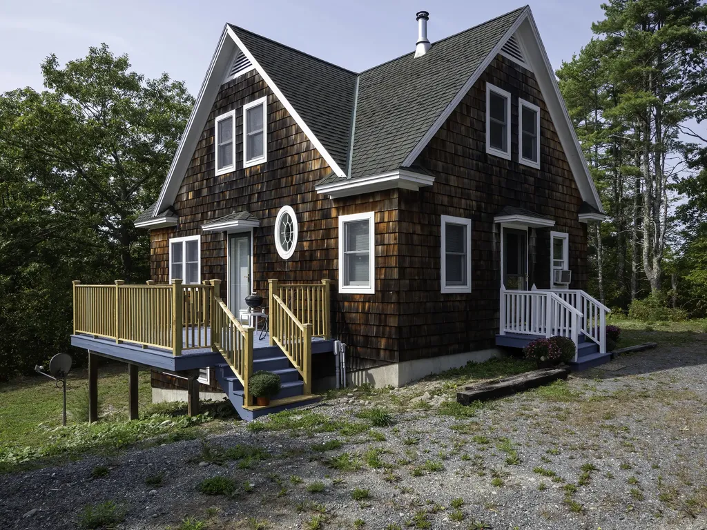 18 Old Mill Road Ellsworth ME 04605
