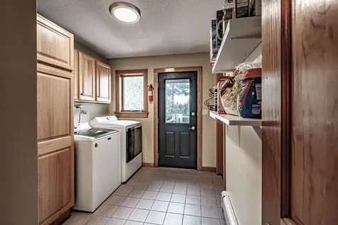 5 Lexington Lane Rockport ME 04856