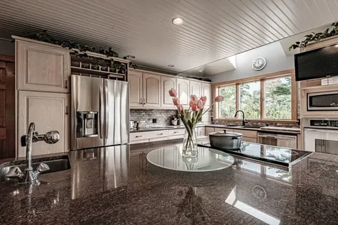 5 Lexington Lane Rockport ME 04856